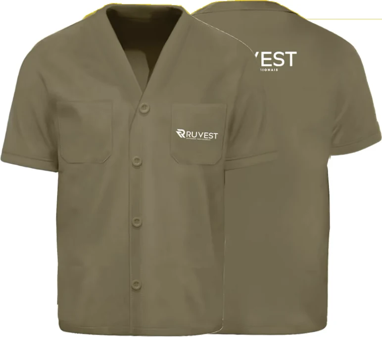 Peça de uniforme operacional produzida pela Ruvest Uniformes, em Londrina